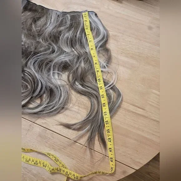 Clip In Extensions - Picture 3 of 3